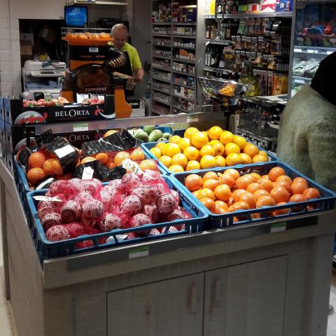 Lambrechts Spar superette beginnen – vers fruit